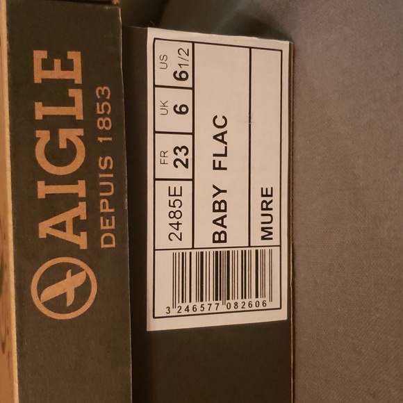 AIGLE toddler rain boots. - Picture 2 of 6